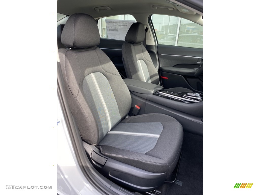 2020 Sonata SE - Quartz White / Black photo #24