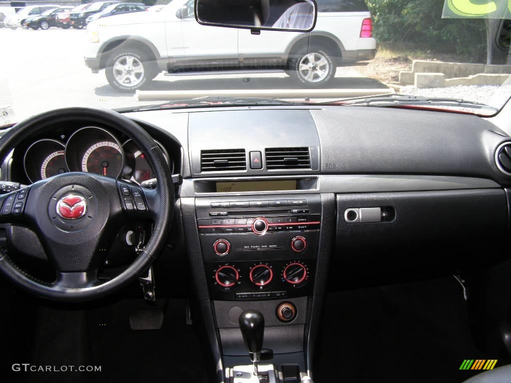 2005 MAZDA3 s Hatchback - Velocity Red Mica / Black photo #18