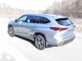 2020 Celestial Silver Metallic Toyota Highlander XLE AWD  photo #2