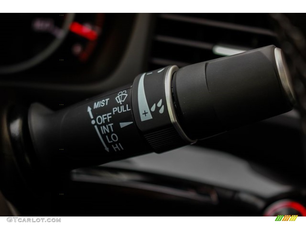 2020 Acura ILX A-Spec Controls Photo #137092027