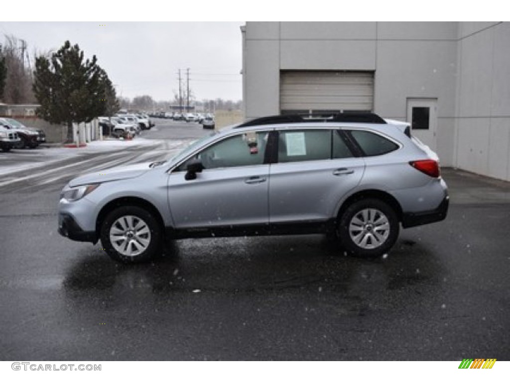 2019 Outback 2.5i - Ice Silver Metallic / Slate Black photo #3