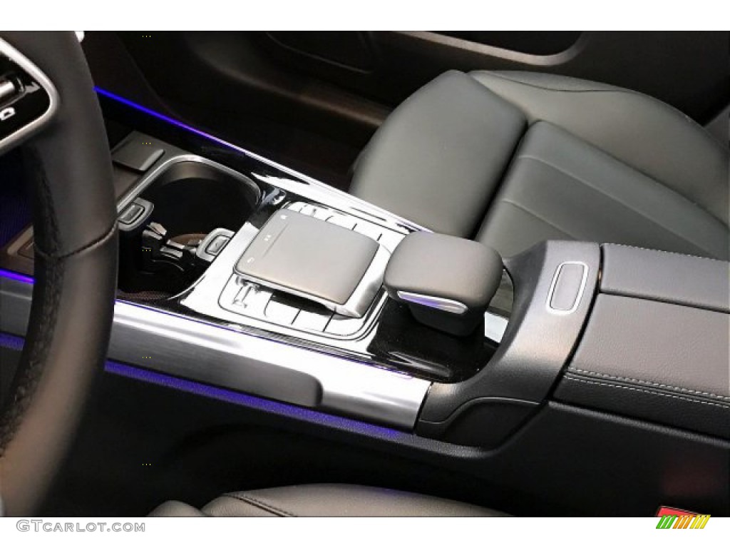 2020 Mercedes-Benz GLB 250 4Matic Controls Photo #137103242