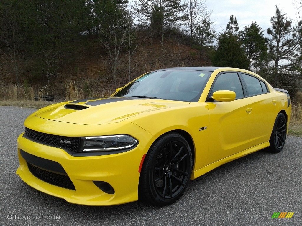 2018 Charger Daytona 392 - Yellow Jacket / Brazen Gold/Black photo #2