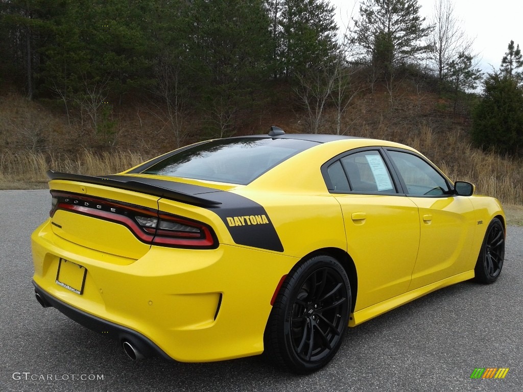 2018 Charger Daytona 392 - Yellow Jacket / Brazen Gold/Black photo #6