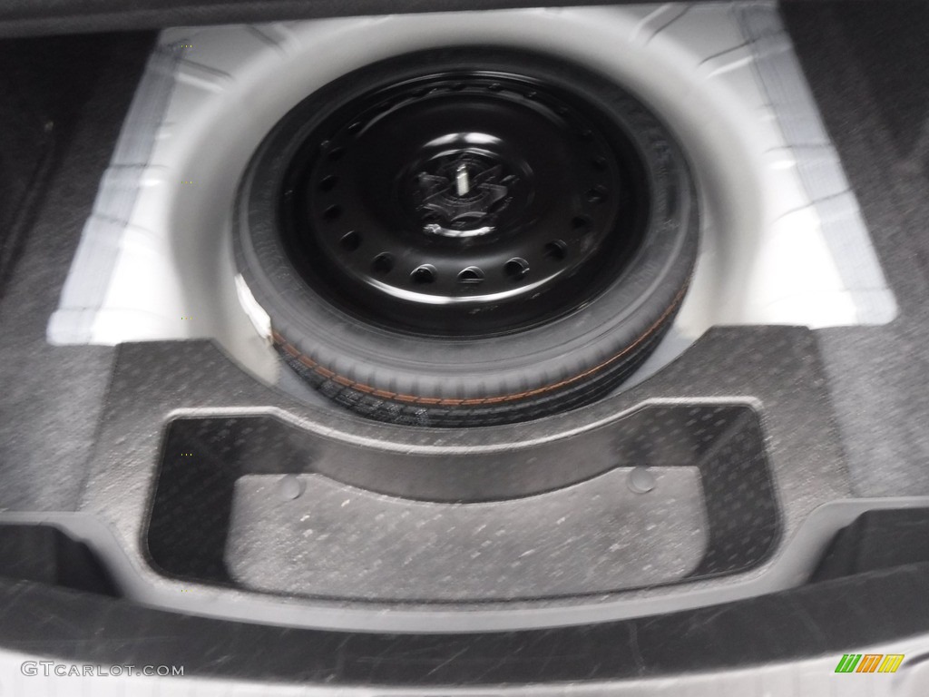 2019 Impala LT - Summit White / Jet Black photo #29