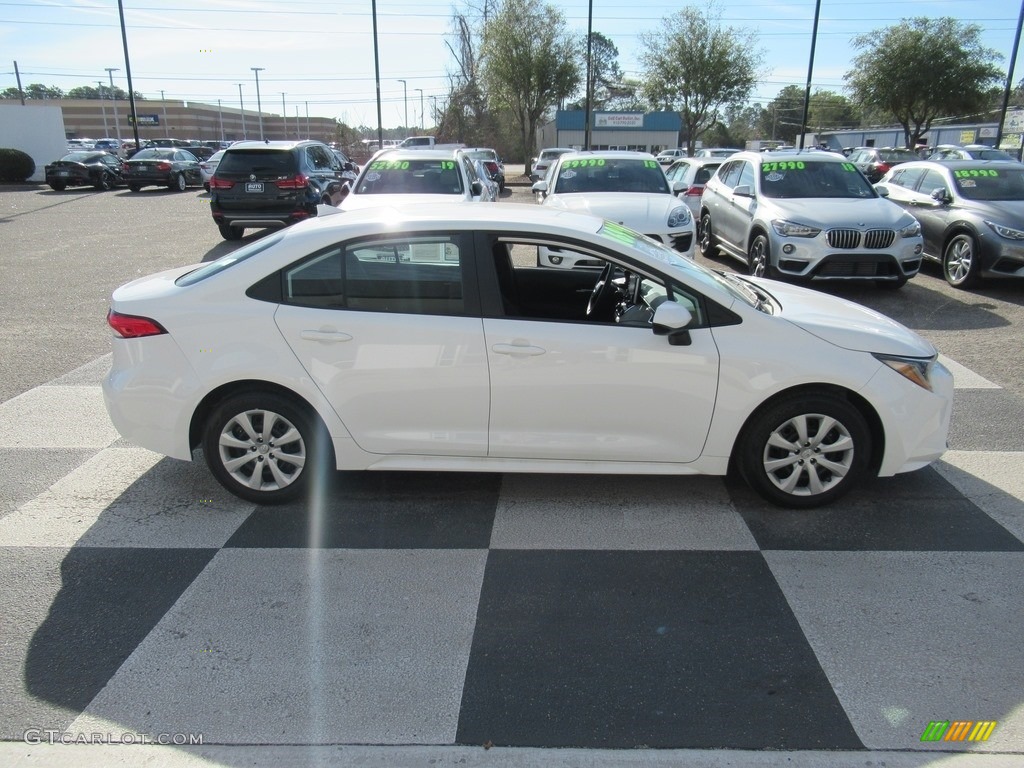 2020 Corolla LE - Super White / Black photo #3