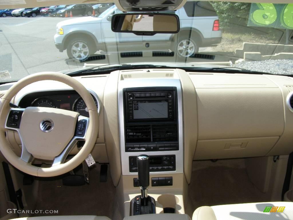 2006 Mountaineer Premier AWD - Cashmere Tri-Coat / Camel photo #11