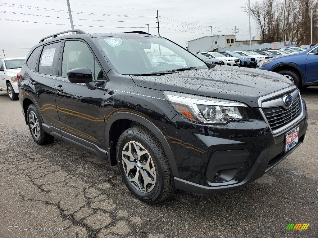 2020 Forester 2.5i Premium - Crystal Black Silica / Black photo #1