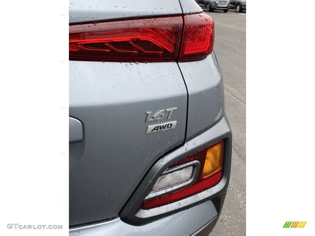 2020 Hyundai Kona Limited AWD Marks and Logos Photo #137117916
