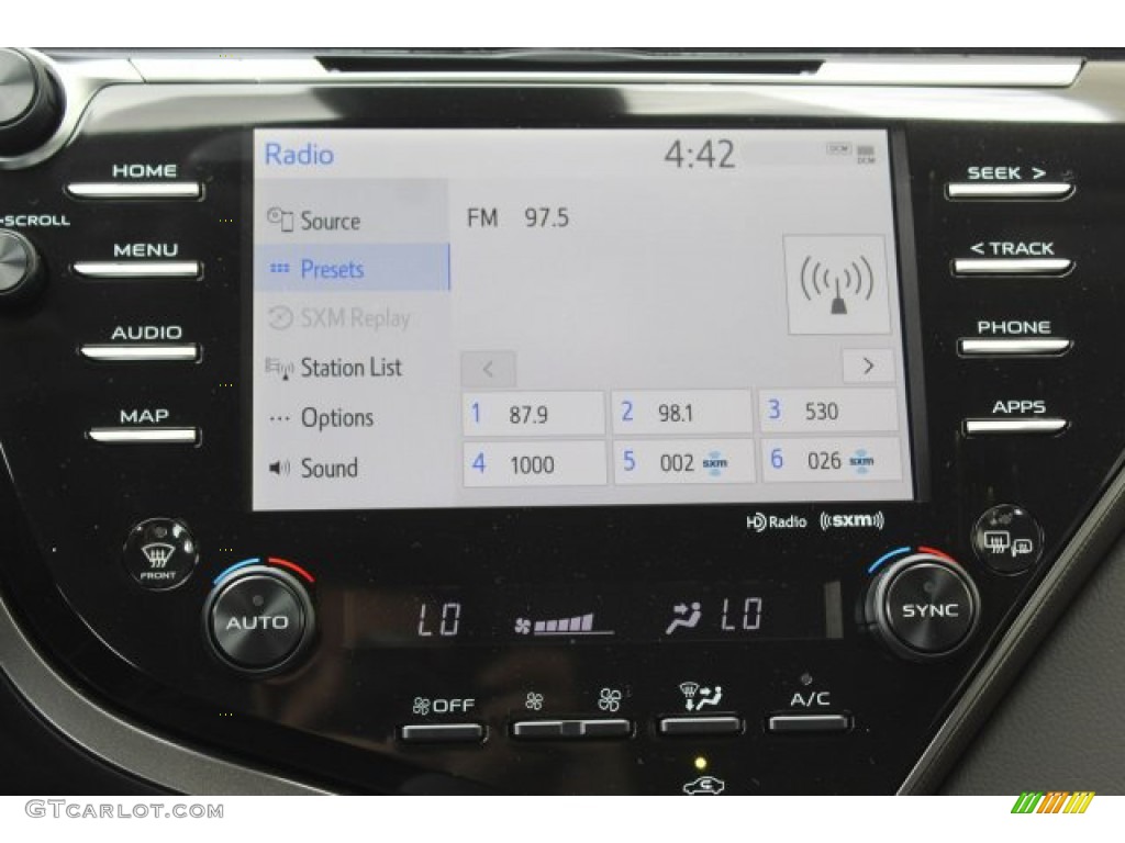 2020 Toyota Camry XSE Controls Photo #137118006
