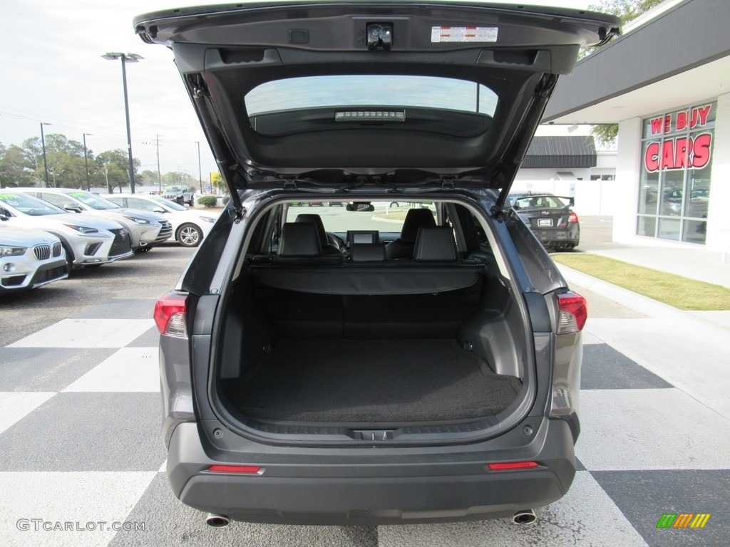 2019 RAV4 XLE - Magnetic Gray Metallic / Black photo #5