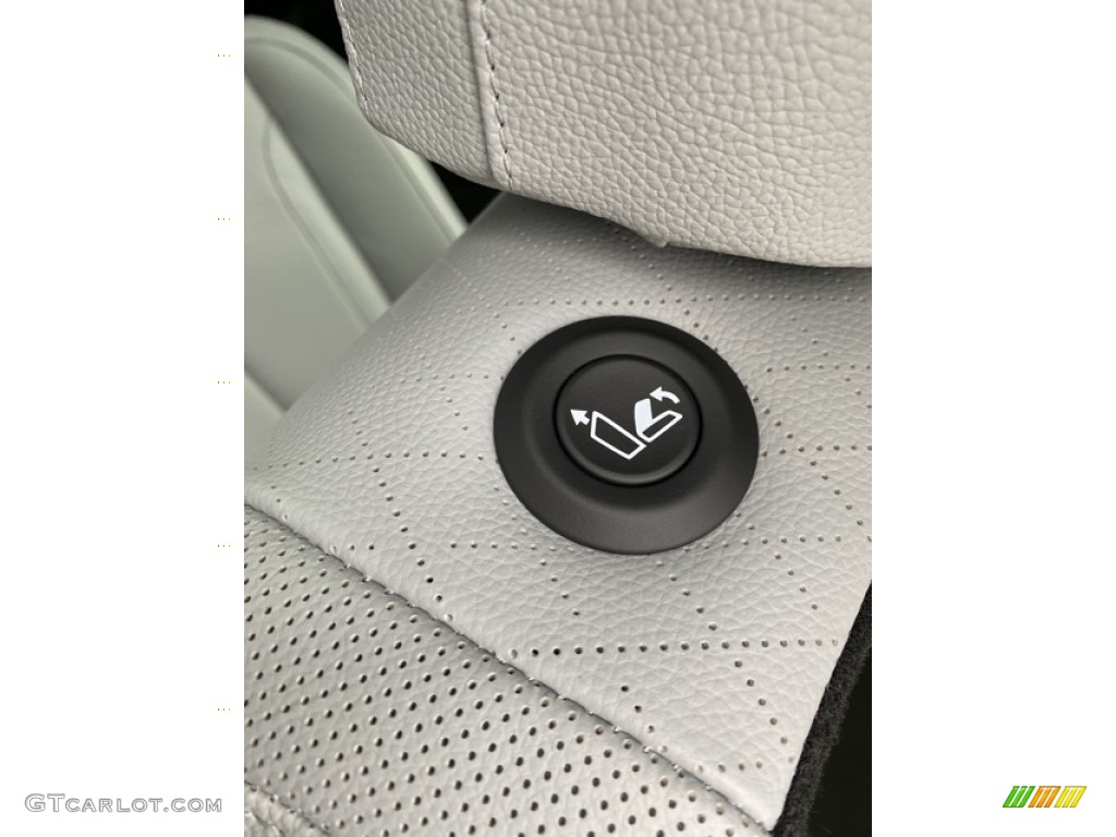 2020 Hyundai Palisade SEL AWD Controls Photo #137120280