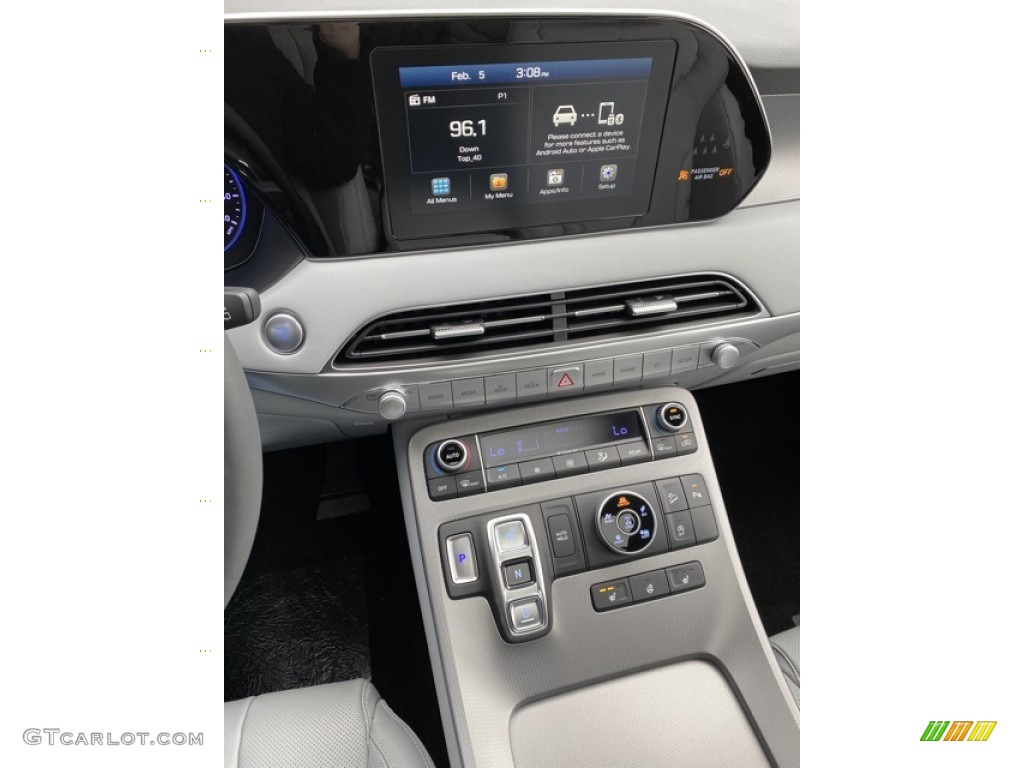 2020 Hyundai Palisade SEL AWD Controls Photo #137120577