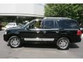 2007 Black Lincoln Navigator Ultimate 4x4  photo #8