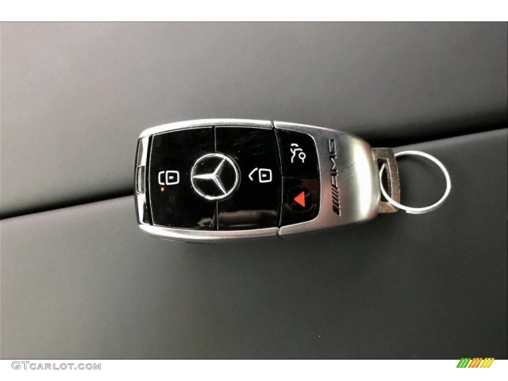 2020 Mercedes-Benz C AMG 63 S Cabriolet Keys Photos