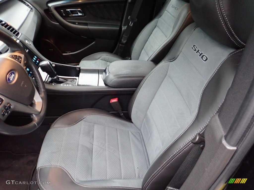 Charcoal Black/Mayan Gray Interior 2019 Ford Taurus SHO AWD Photo #137127170