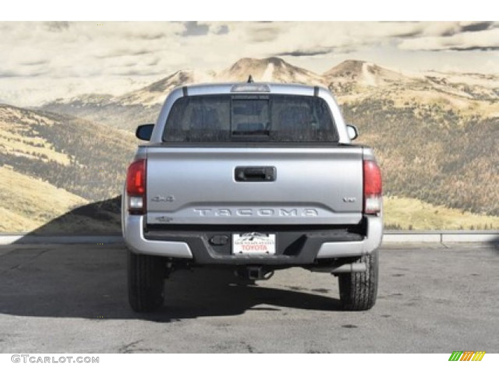 2020 Tacoma SR5 Double Cab 4x4 - Silver Sky Metallic / Cement photo #4