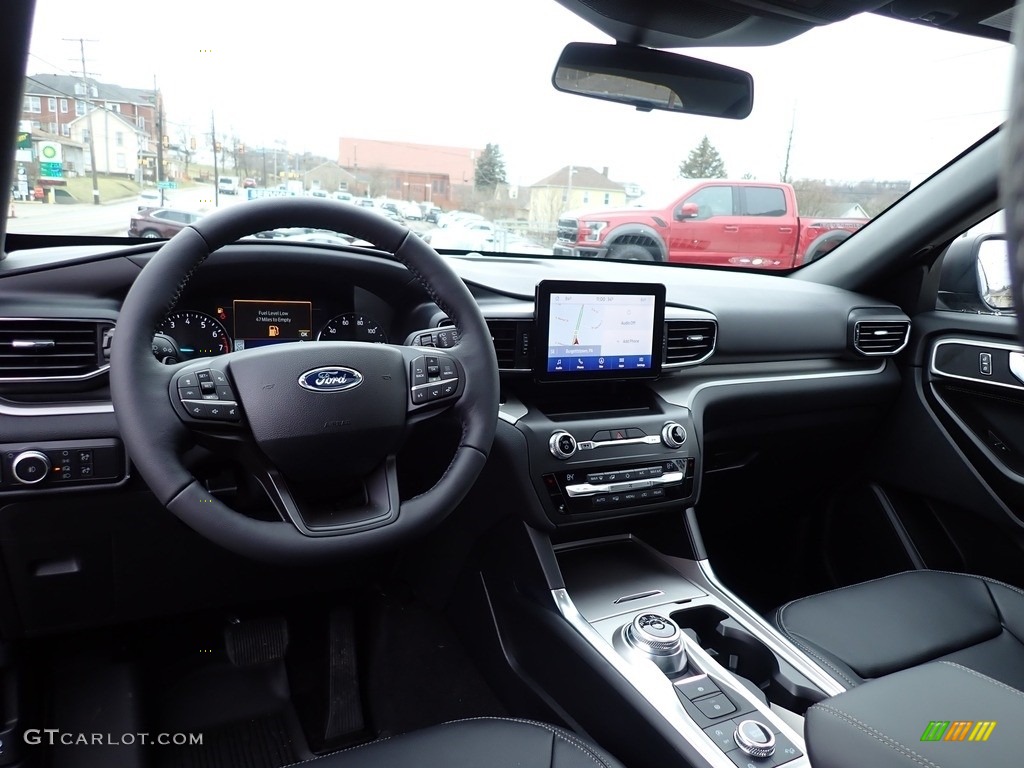2020 Ford Explorer XLT 4WD Front Seat Photo #137128301