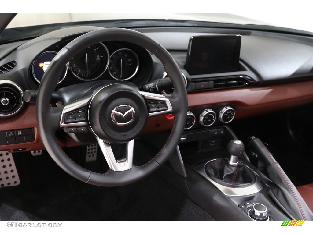 2019 Mazda MX-5 Miata RF Grand Touring Auburn Dashboard Photo #137128664