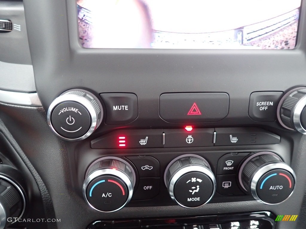 2020 1500 Big Horn Crew Cab 4x4 - Diamond Black Crystal Pearl / Black/Diesel Gray photo #18