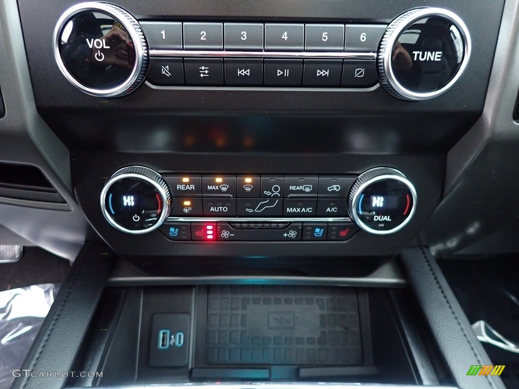 2020 Ford Expedition XLT Max 4x4 Controls Photo #137141042