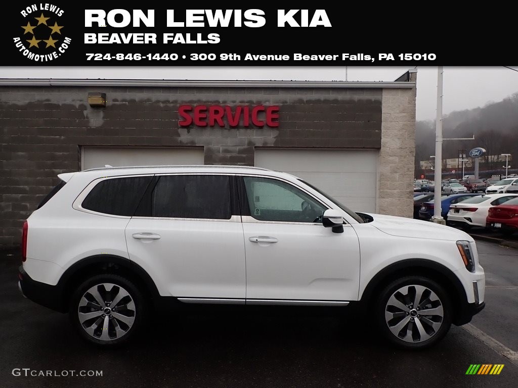 Snow White Pearl Kia Telluride