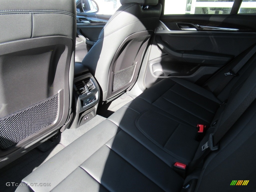 2020 X3 xDrive30i - Glacier Silver Metallic / Black photo #12
