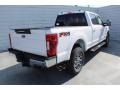 Oxford White - F250 Super Duty Lariat Crew Cab 4x4 Photo No. 8