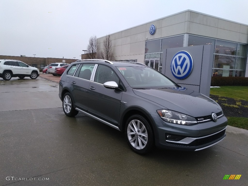 Platinum Gray Metallic 2019 Volkswagen Golf Alltrack S 4Motion Exterior Photo #137161240
