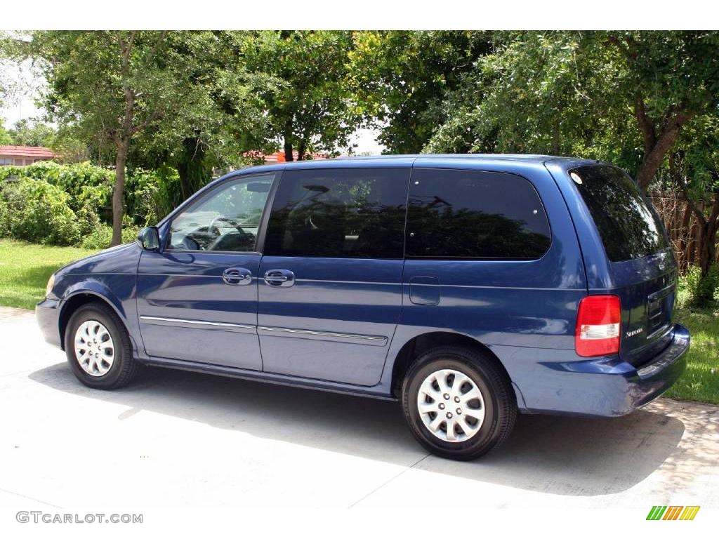 2004 Sedona LX - Imperial Blue / Gray photo #7