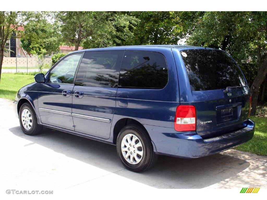2004 Sedona LX - Imperial Blue / Gray photo #8