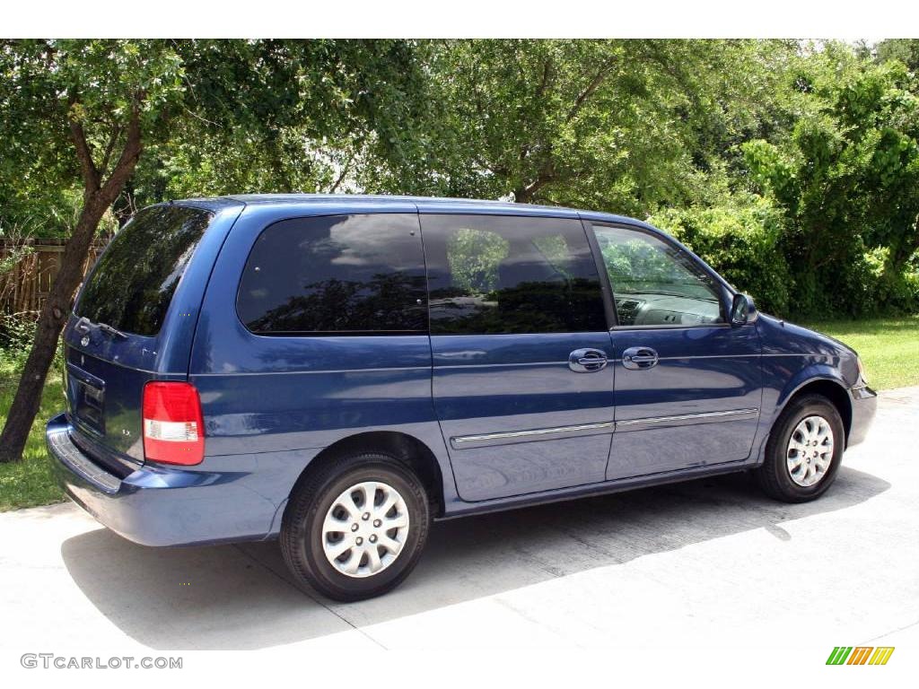2004 Sedona LX - Imperial Blue / Gray photo #13