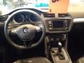 Pure White - Tiguan S Photo No. 4