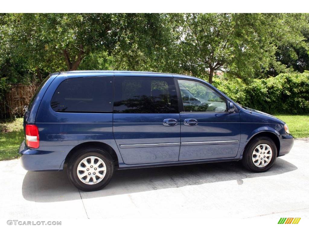 2004 Sedona LX - Imperial Blue / Gray photo #14