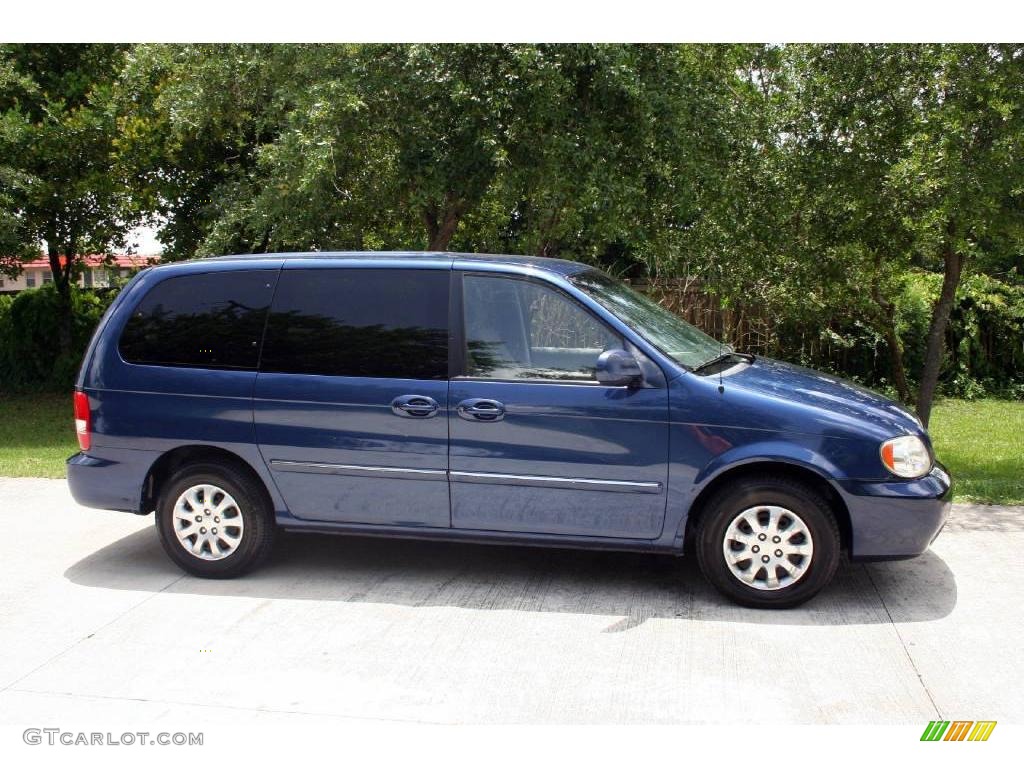2004 Sedona LX - Imperial Blue / Gray photo #16