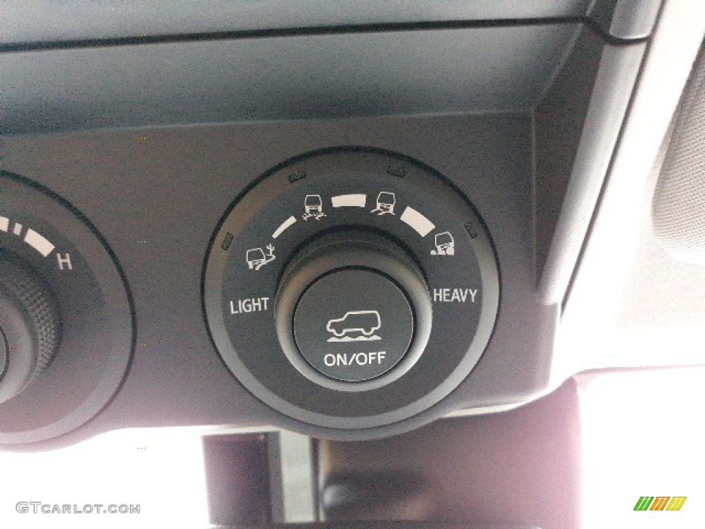 2020 4Runner TRD Off-Road Premium 4x4 - Barcelona Red Metallic / Black photo #24