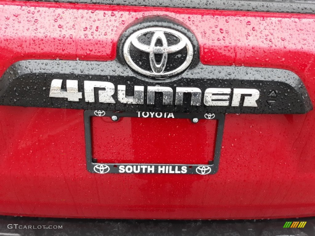 2020 4Runner TRD Off-Road Premium 4x4 - Barcelona Red Metallic / Black photo #54