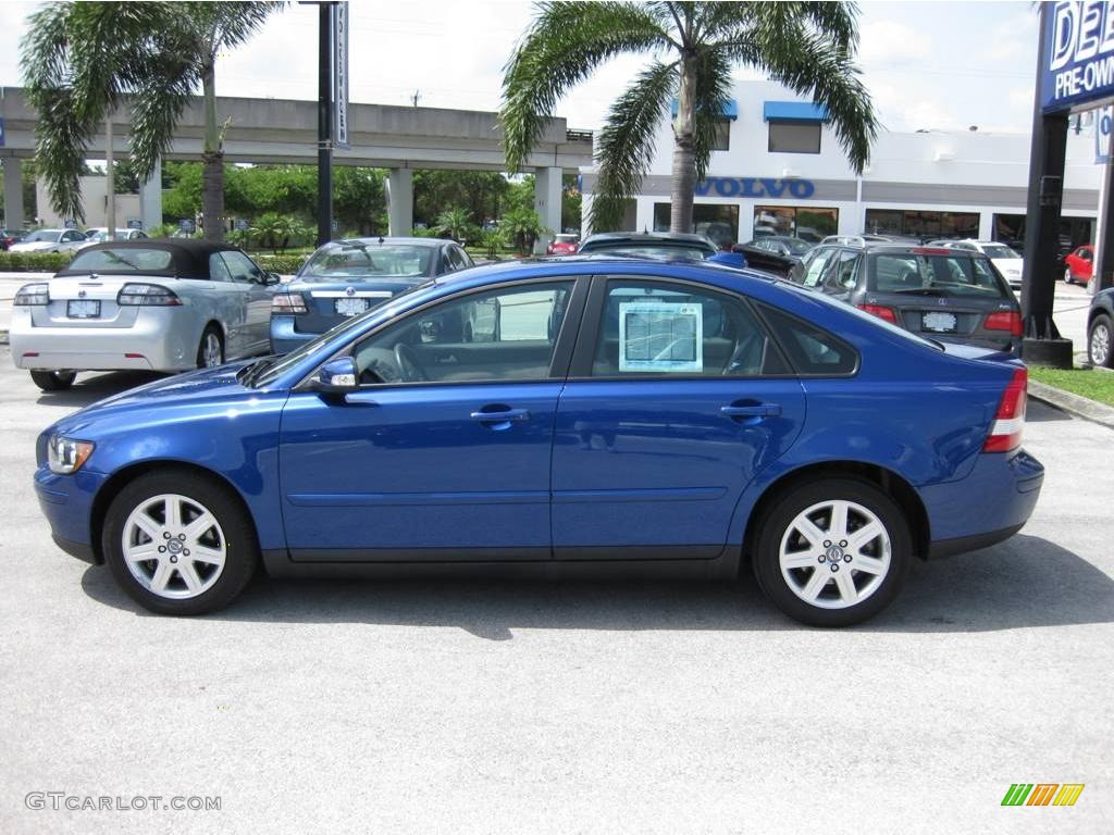 2007 S40 2.4i - Brilliant Blue Metallic / Dark Beige/Quartz photo #2