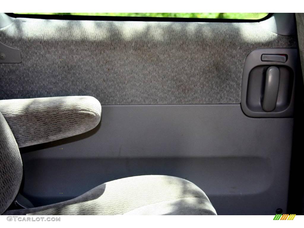 2004 Sedona LX - Imperial Blue / Gray photo #51