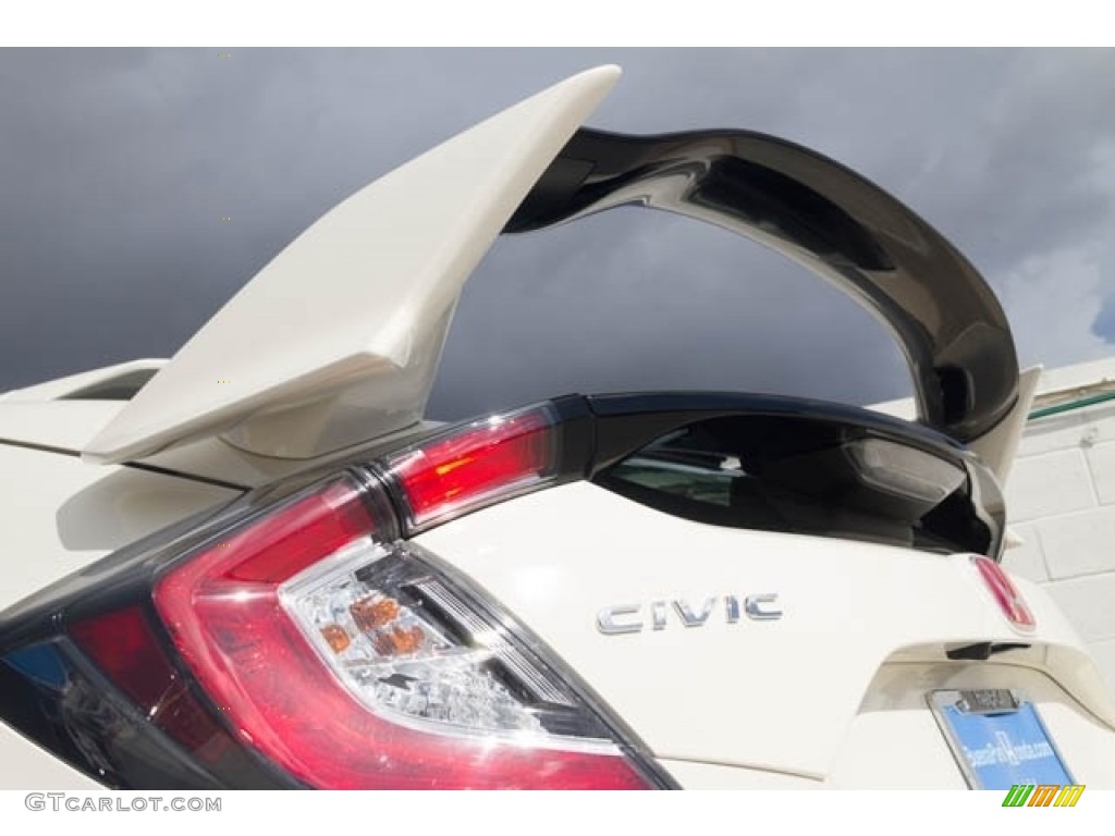 2019 Civic Type R - Championship White / Black/Red photo #9
