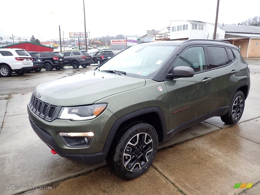 Olive Green Pearl Jeep Compass