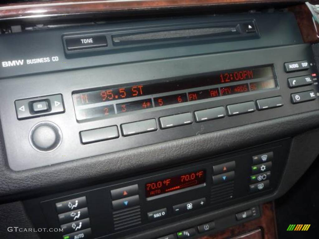 2005 X5 4.4i - Titanium Silver Metallic / Black photo #25