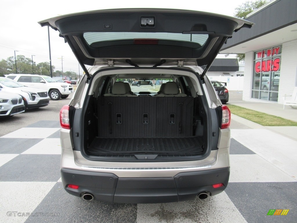 2019 Ascent Limited - Tungsten Metallic / Warm Ivory photo #5