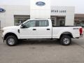 Oxford White - F250 Super Duty XL Crew Cab 4x4 Photo No. 2