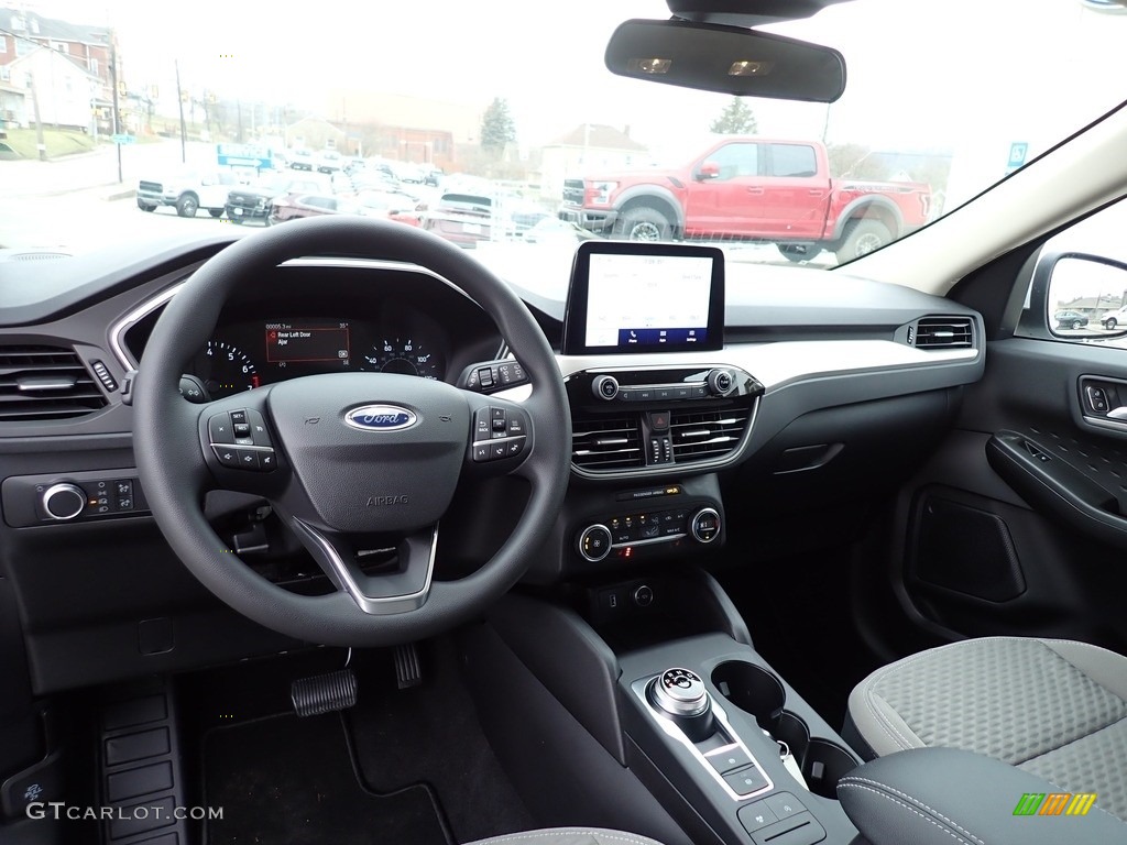 2020 Ford Escape SE Interior Color Photos | GTCarLot.com