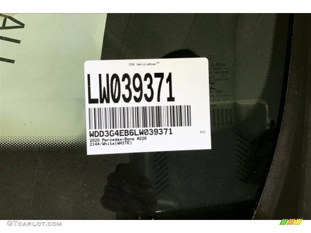 2020 A 220 Sedan - Digital White Metallic / Black photo #3
