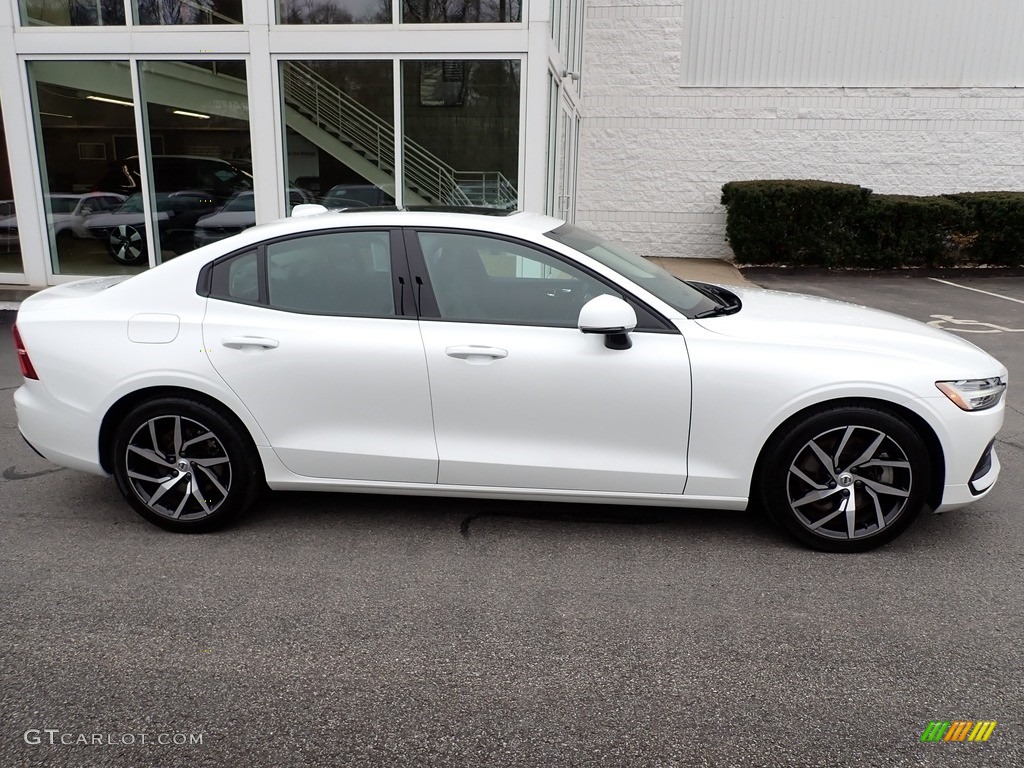 Crystal White Pearl Metallic 2019 Volvo S60 T6 AWD Momentum Exterior Photo #137213751