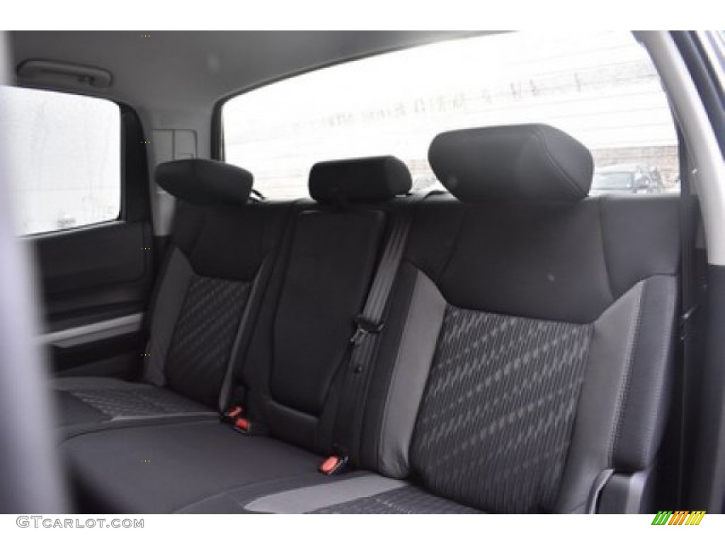 2020 Tundra SR5 CrewMax 4x4 - Magnetic Gray Metallic / Black photo #9
