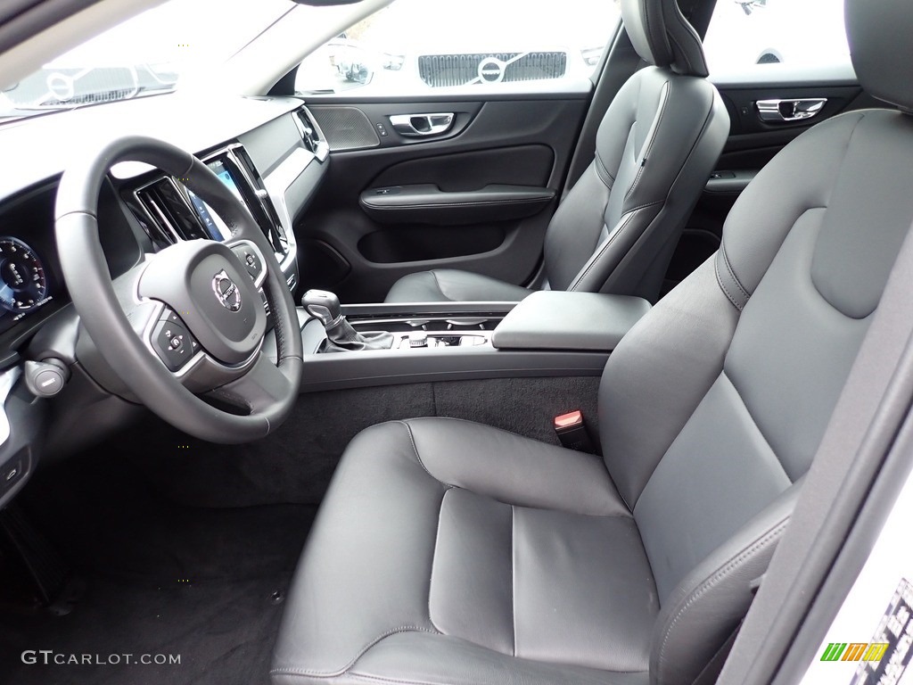 2019 Volvo S60 T6 AWD Momentum Front Seat Photos