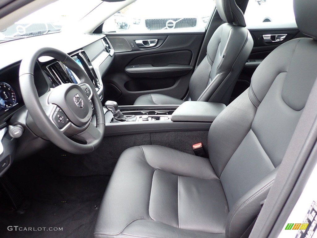 2019 Volvo S60 T6 AWD Momentum Interior Color Photos